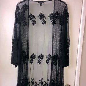 Black Floral Lace Kimono